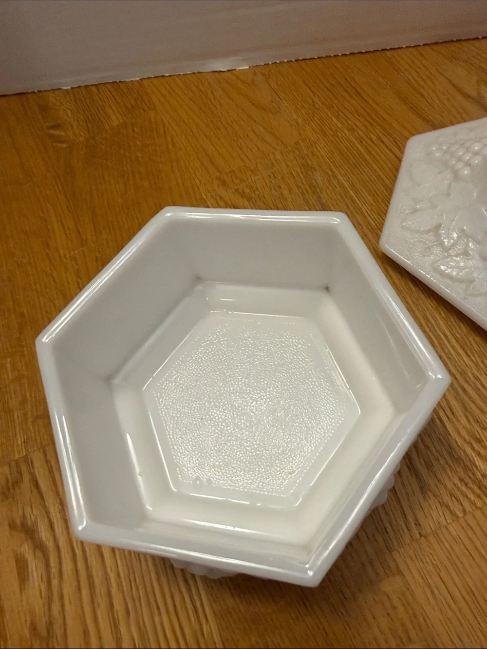 Hexagonal White Ceramic Trinket Dish with Embossed Monogram